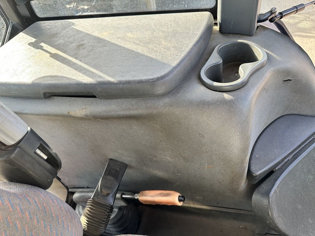 New Holland TM 140