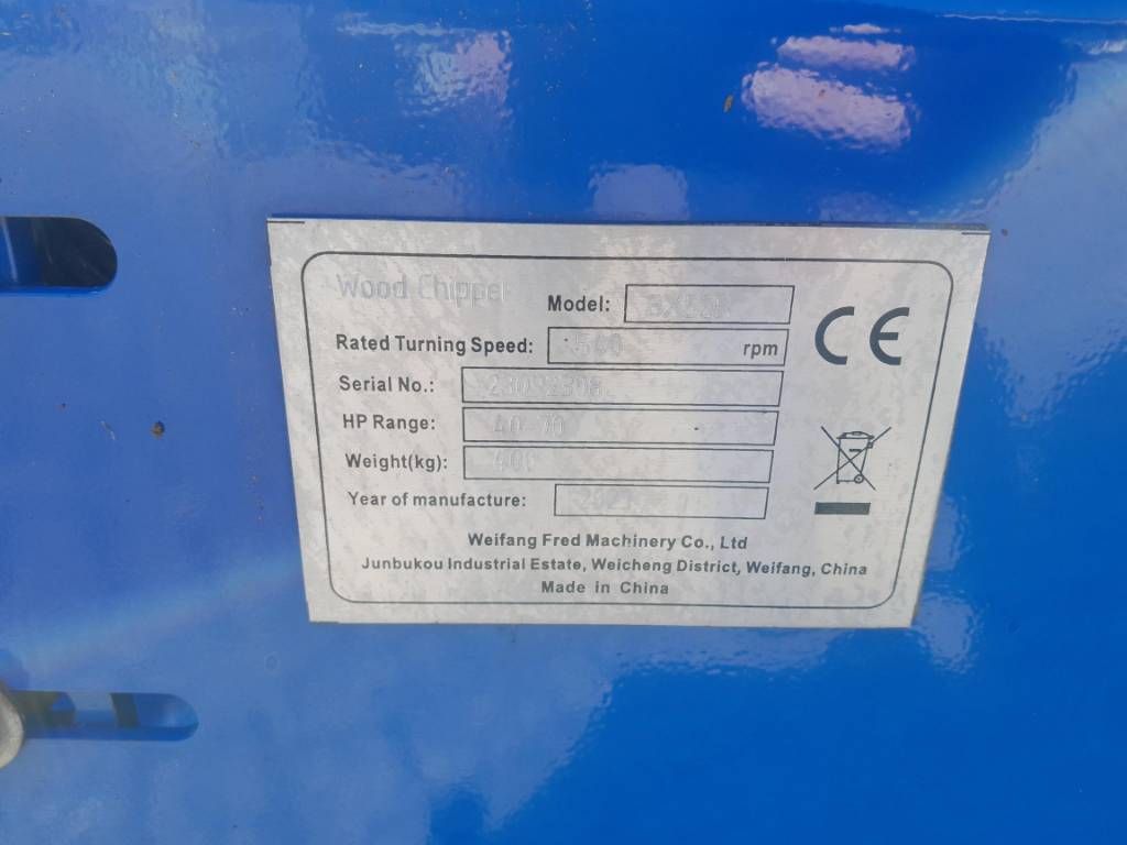 Houtversnipperaar BX 52R met hydro invoer voor minitrekker 10CM