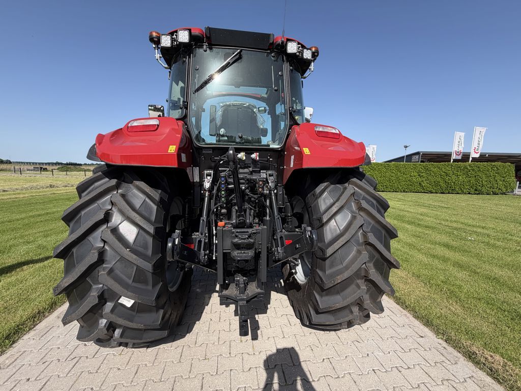 Case IH FARMALL 120M
