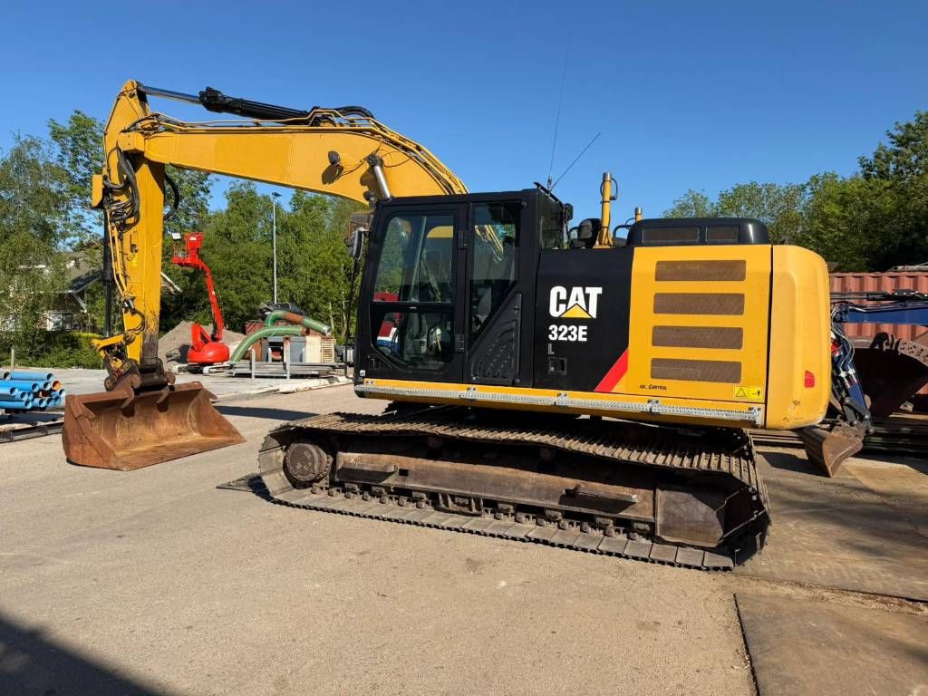 CAT 323 EL