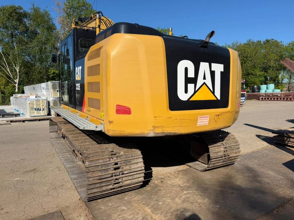 CAT 323 EL
