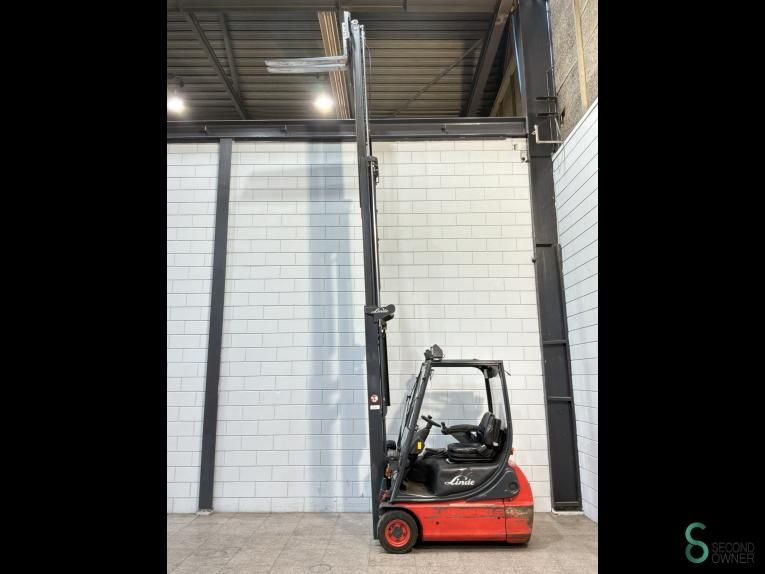 Forklifts Electric Linde E 16 C 2006