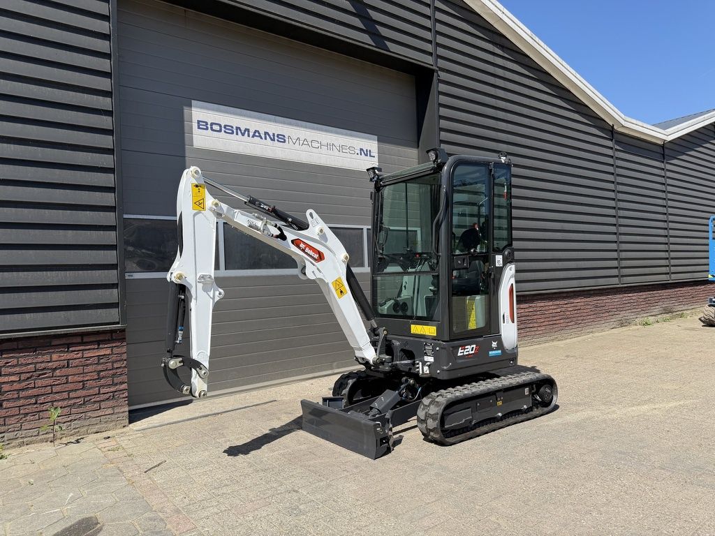 Bobcat E20 z minigraver binnendraaier NIEUW
