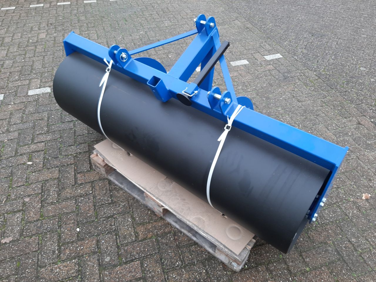 Landrol 1,75m met dissel