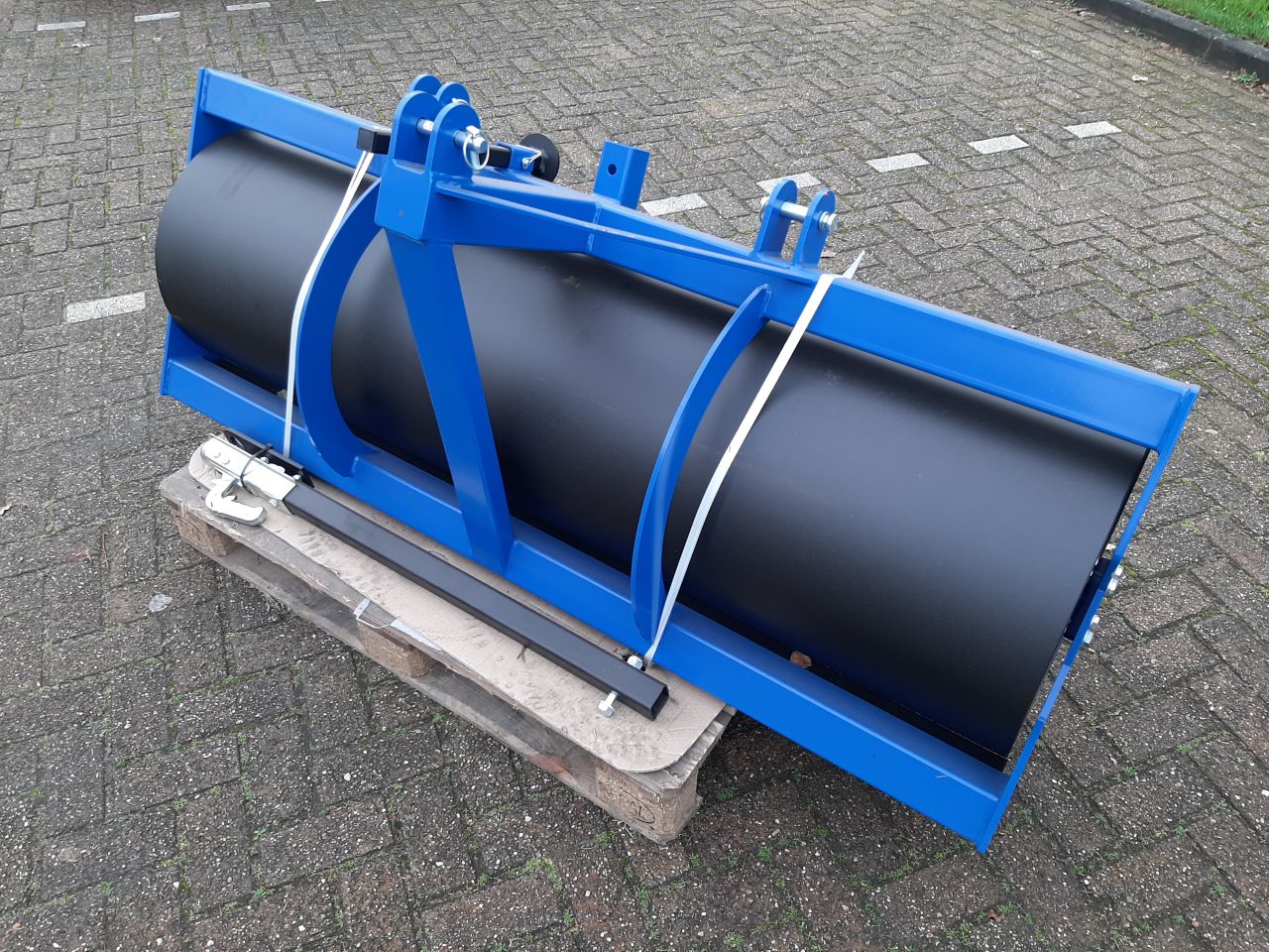 Landrol 1,75m met dissel