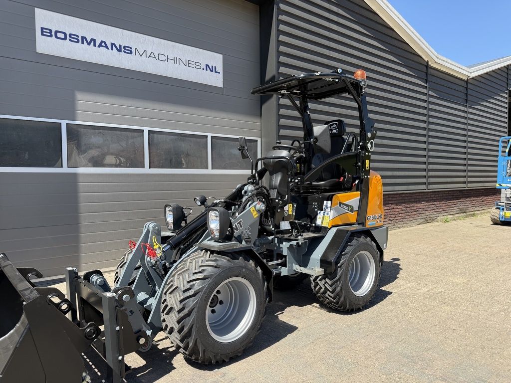 Giant G1500L HD X-tra minishovel / kniklader DEMO