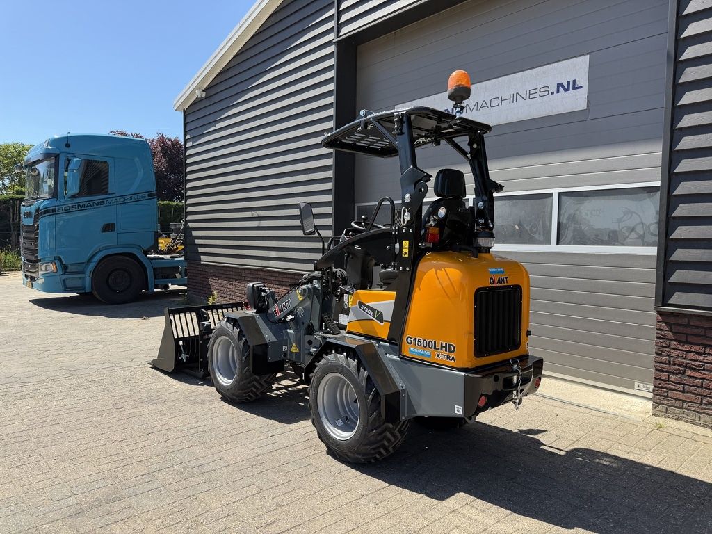 Giant G1500L HD X-tra minishovel / kniklader DEMO