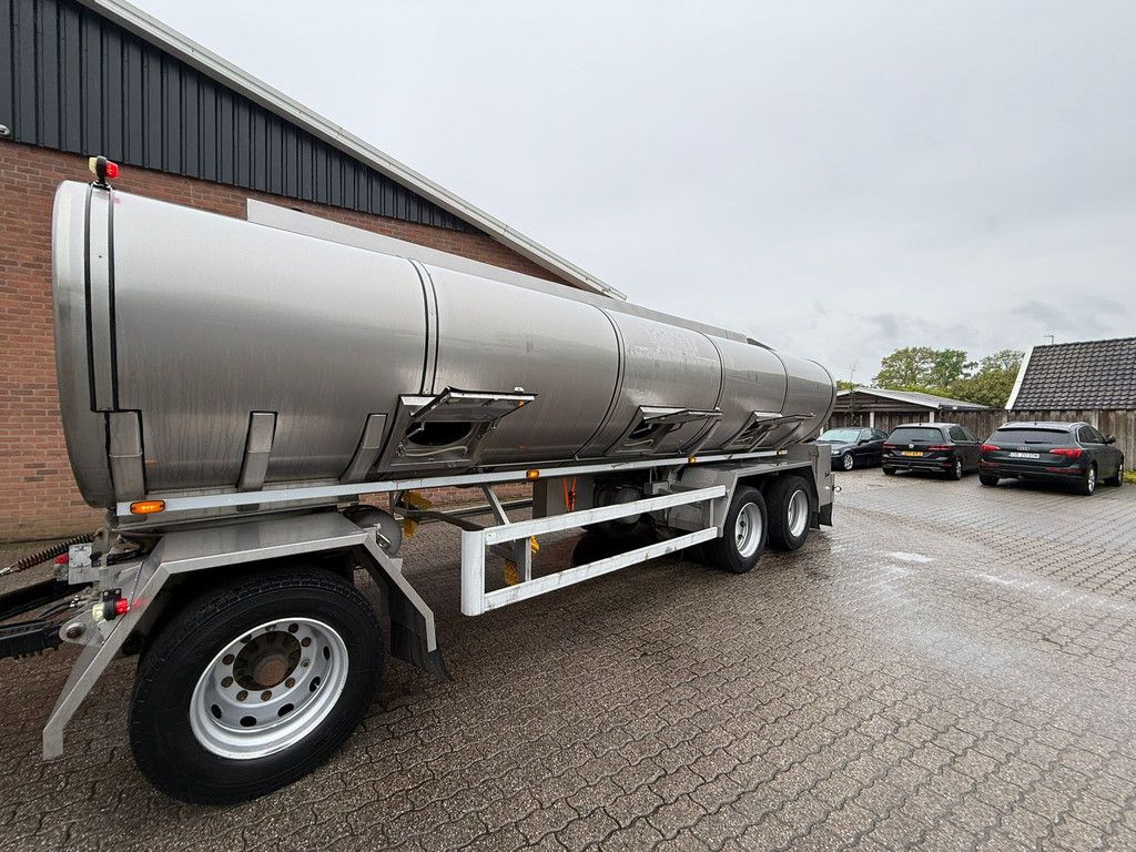 Magyar VM Tarm 19.000L RVS/INOX Melk/Milk/Milch Food 4 Rooms Liftas