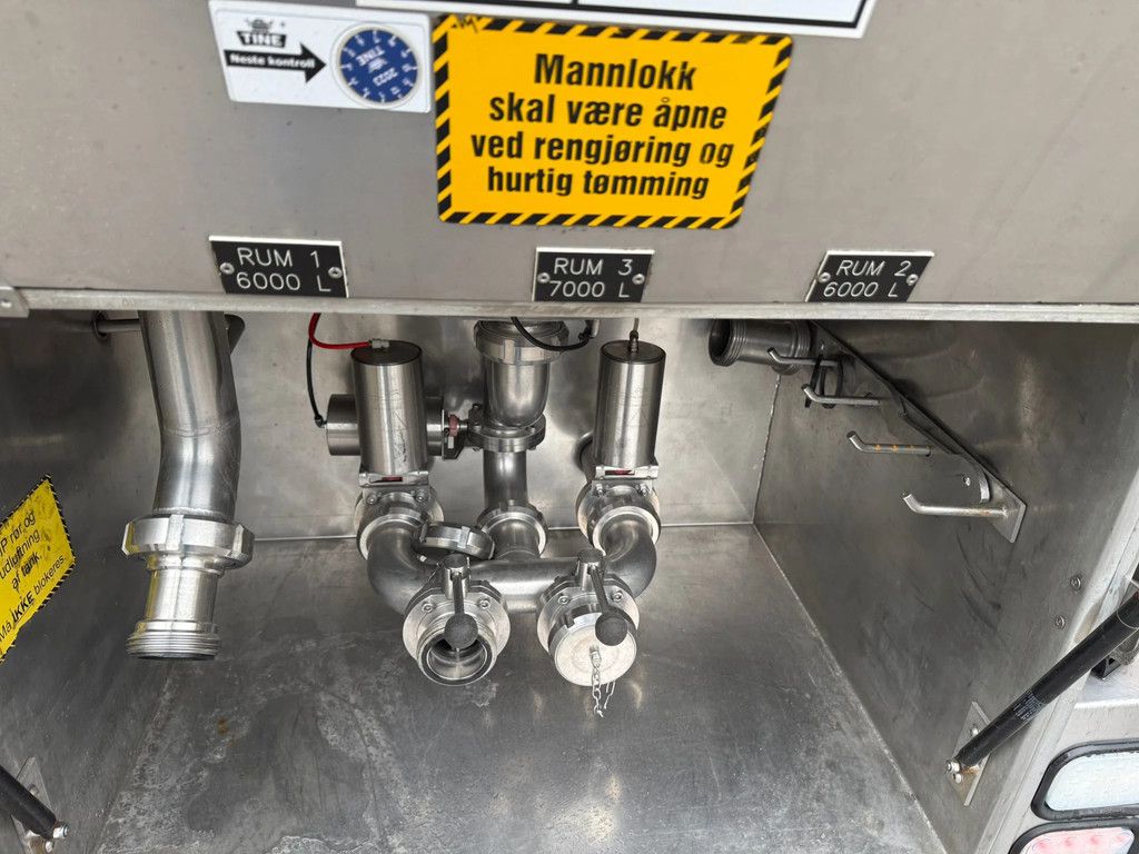 Magyar VM Tarm 19.000L RVS/INOX Melk/Milk/Milch Food 4 Rooms Liftas