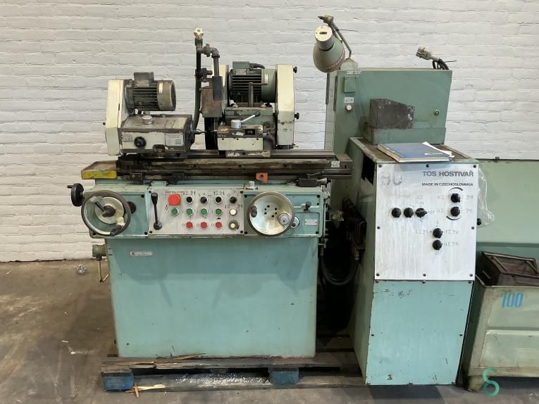 Cylindrical grinders TOS Hostivar BU 16