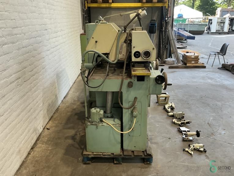Cylindrical grinders TOS Hostivar BU 16