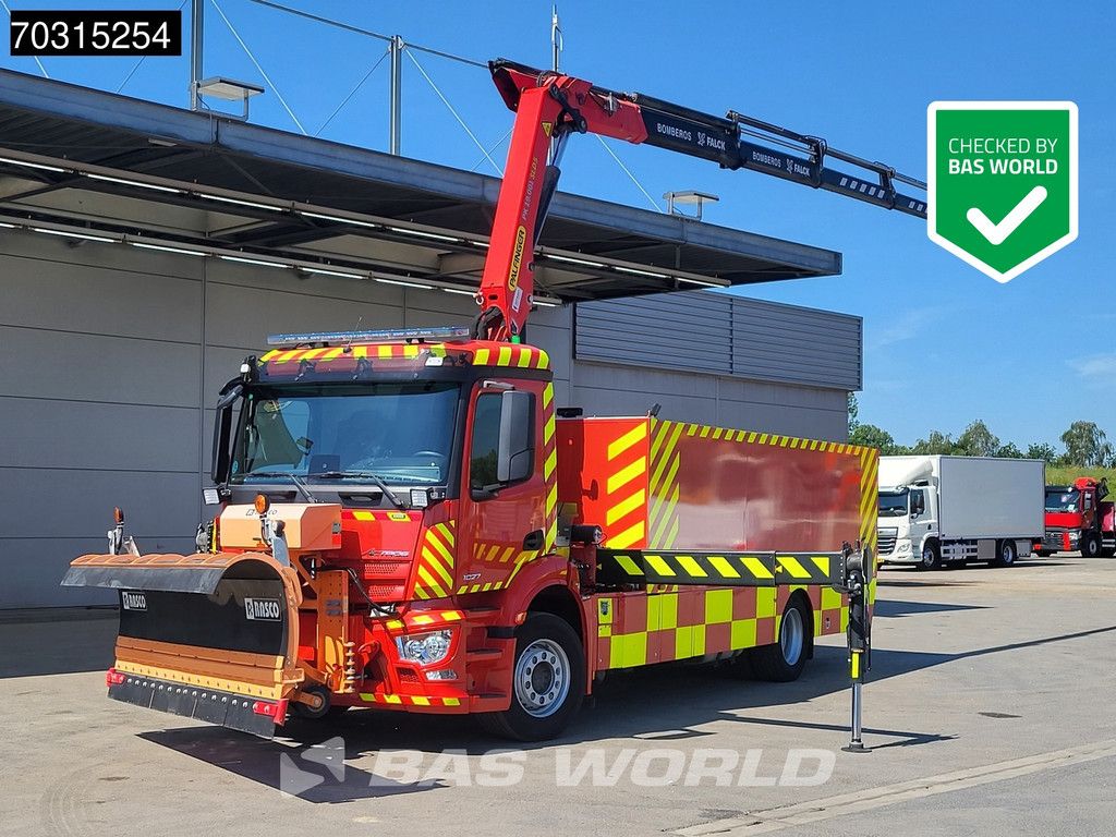 Mercedes Actros Actros 1827 4X2 Fire truck Watertank for electrical vehicles Winch Palfinger PK19.001SLD Crane