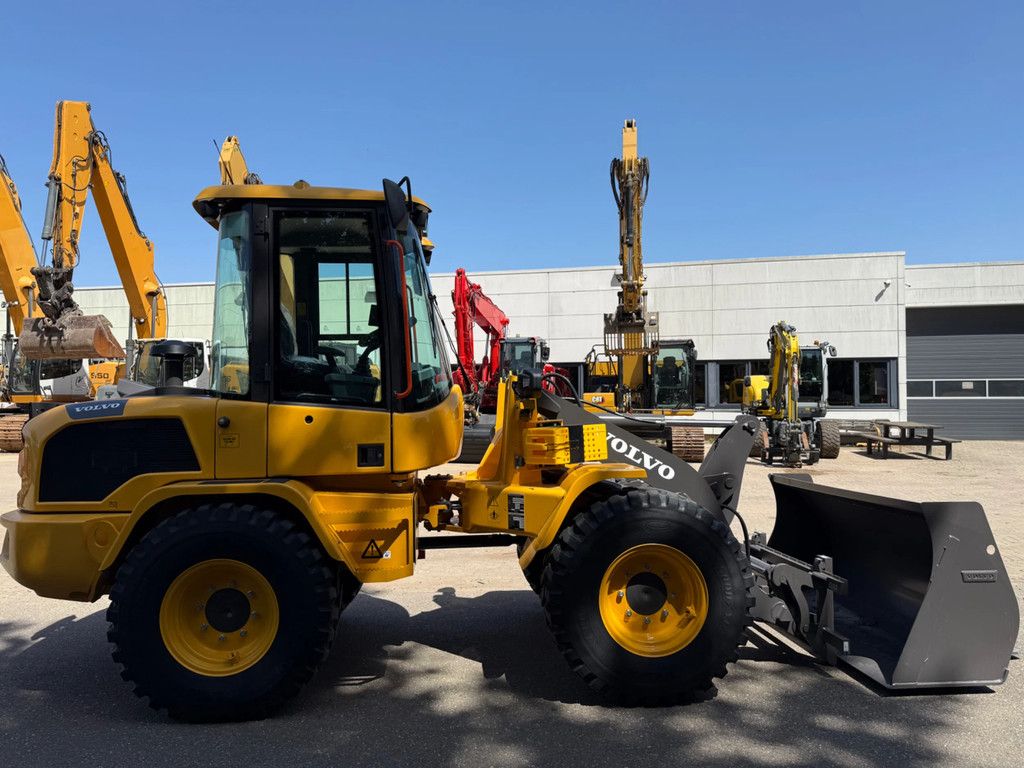 Volvo L30HS 35Km/h