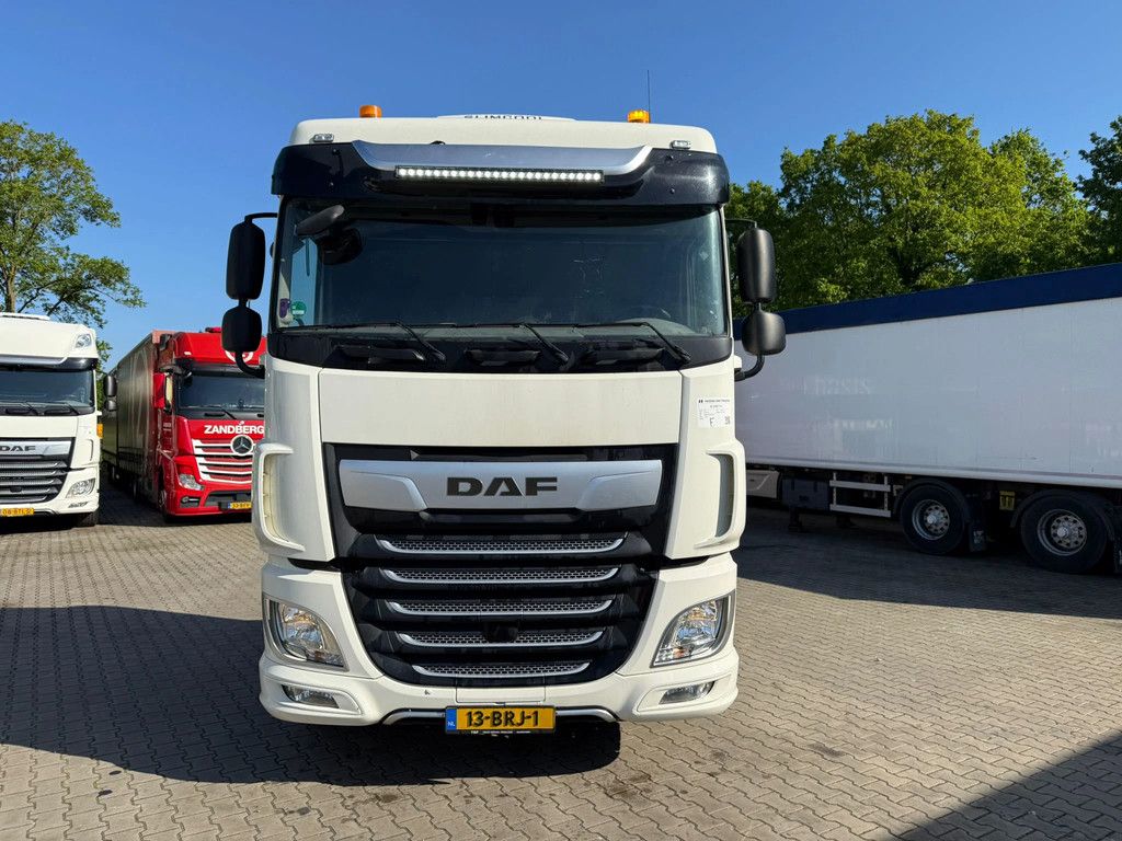 DAF XF 480 8X! 6X2 FTP Space Cab Midlift Standairco Alcoa NL Truck
