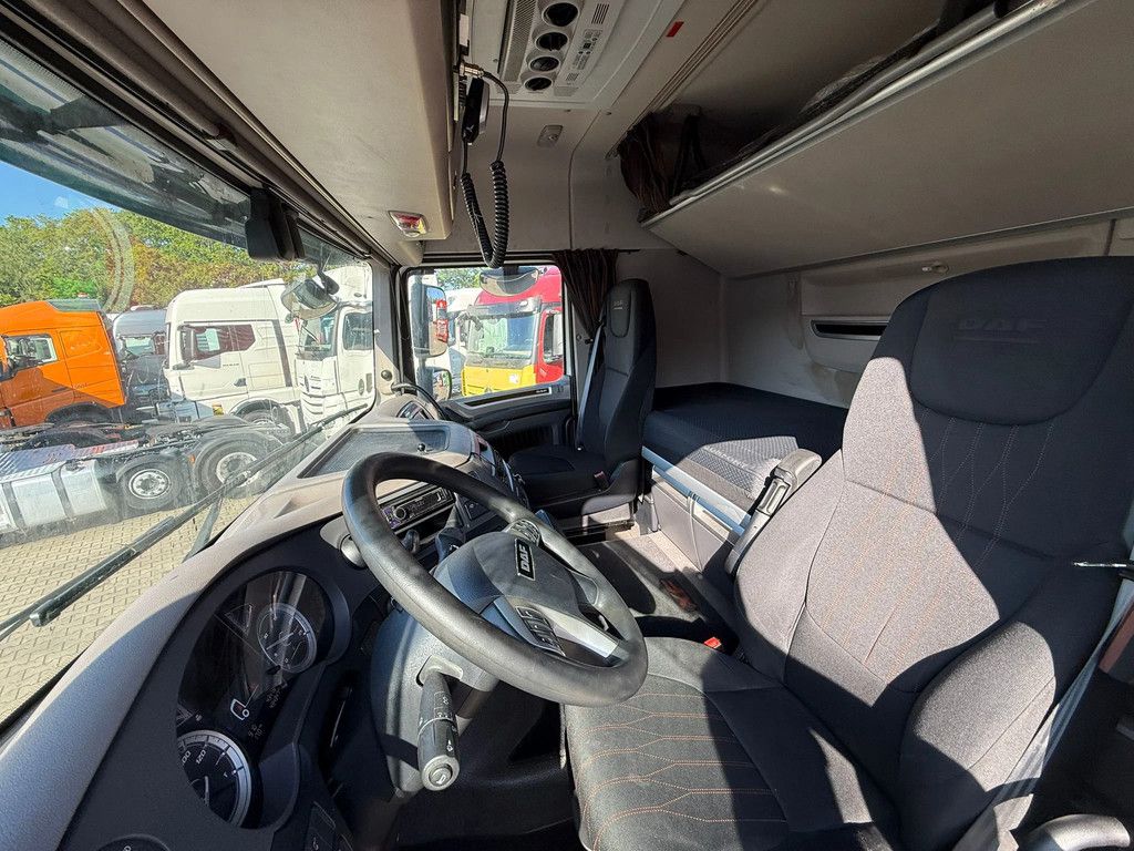DAF XF 480 8X! 6X2 FTP Space Cab Midlift Standairco Alcoa NL Truck