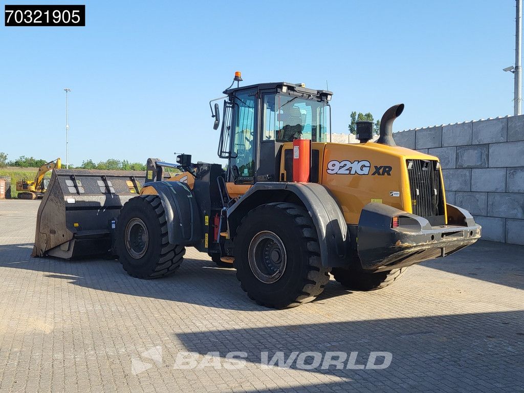 Case 921 G XR HIGH TIP BUCKET