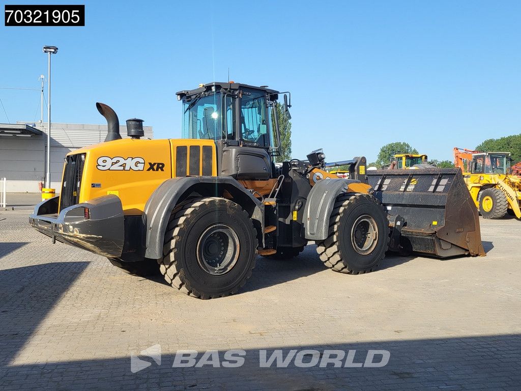 Case 921 G XR HIGH TIP BUCKET