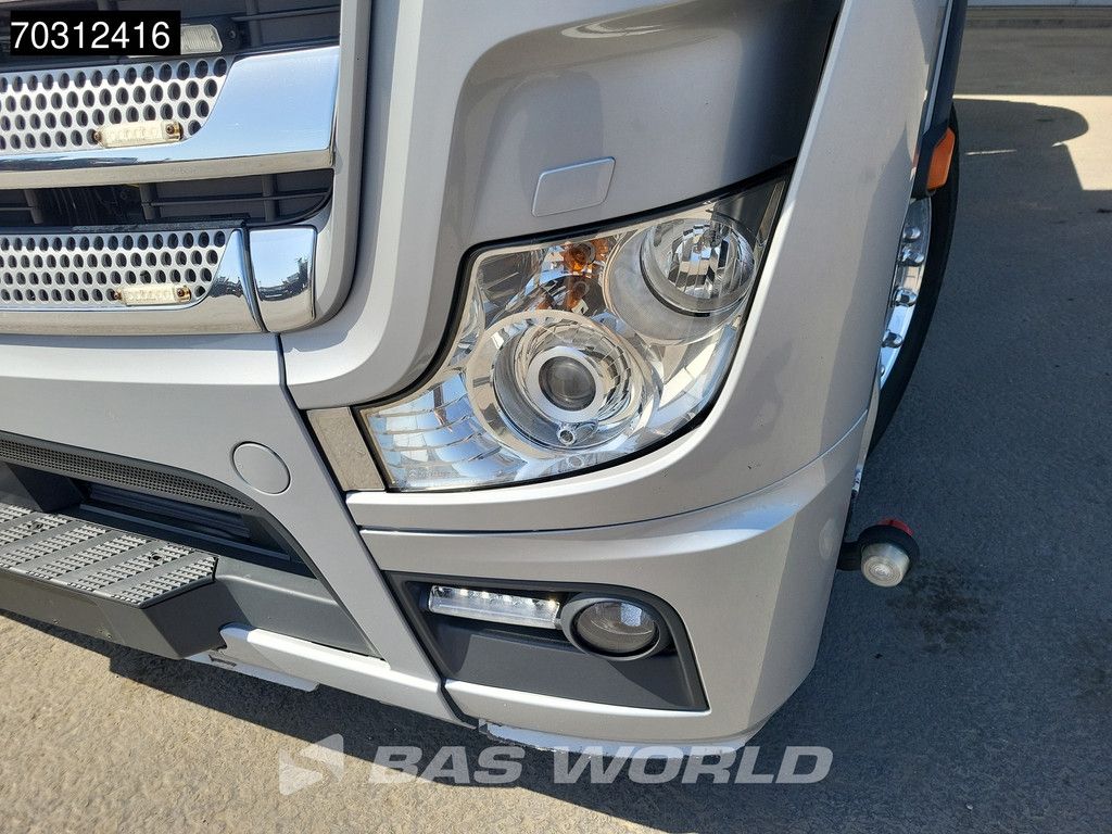 Mercedes Actros 1963 4X2 Gigaspace Retarder Hydraulic Alcoa's Full-Air Xenon Navi ACC Leder