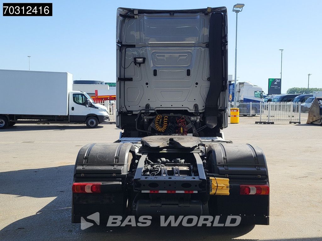 Mercedes Actros 1963 4X2 Gigaspace Retarder Hydraulic Alcoa's Full-Air Xenon Navi ACC Leder