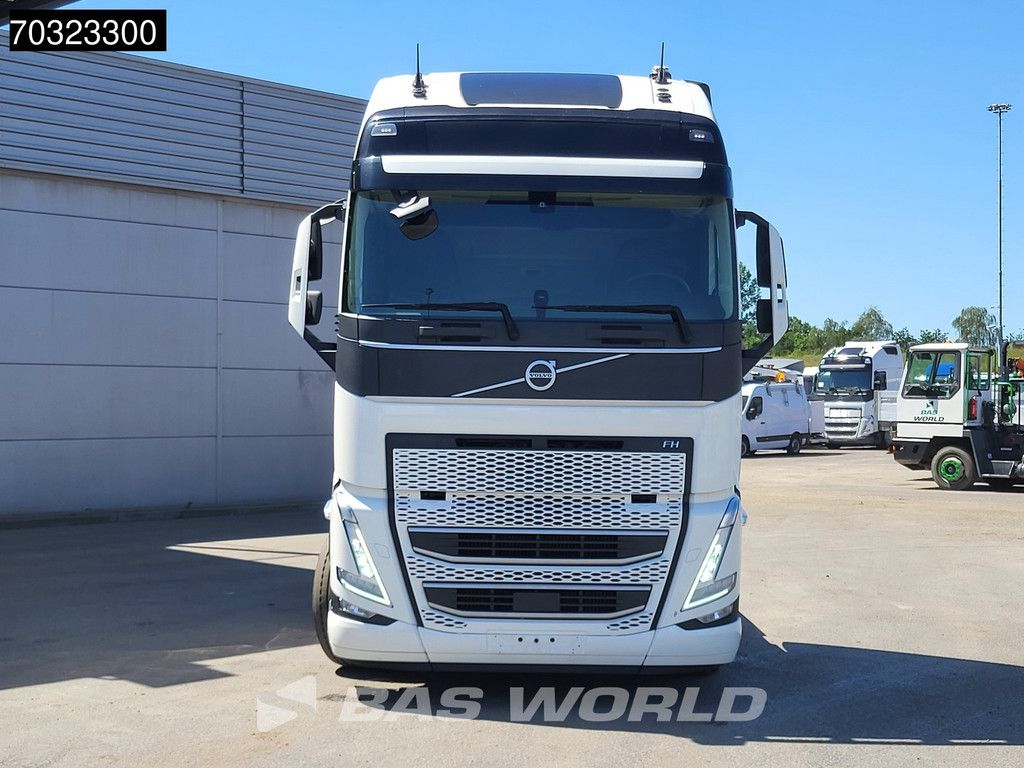 Volvo FH 500 4X2 XL Retarder 2xTanks I-ParkCool