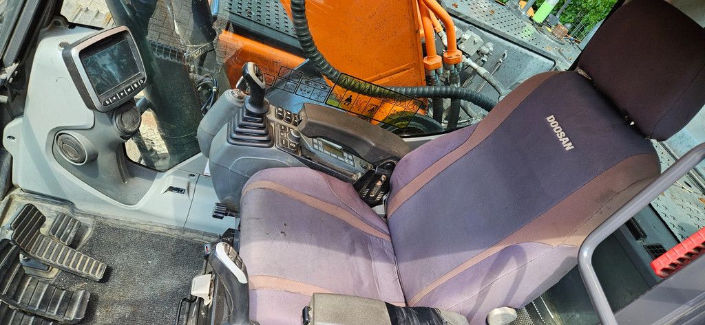 Doosan DX255 LC 5