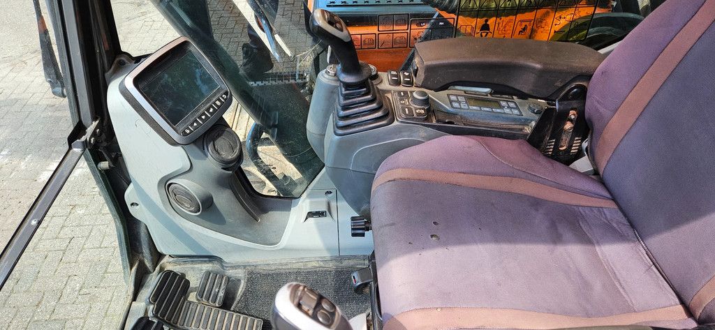Doosan DX255 LC 5