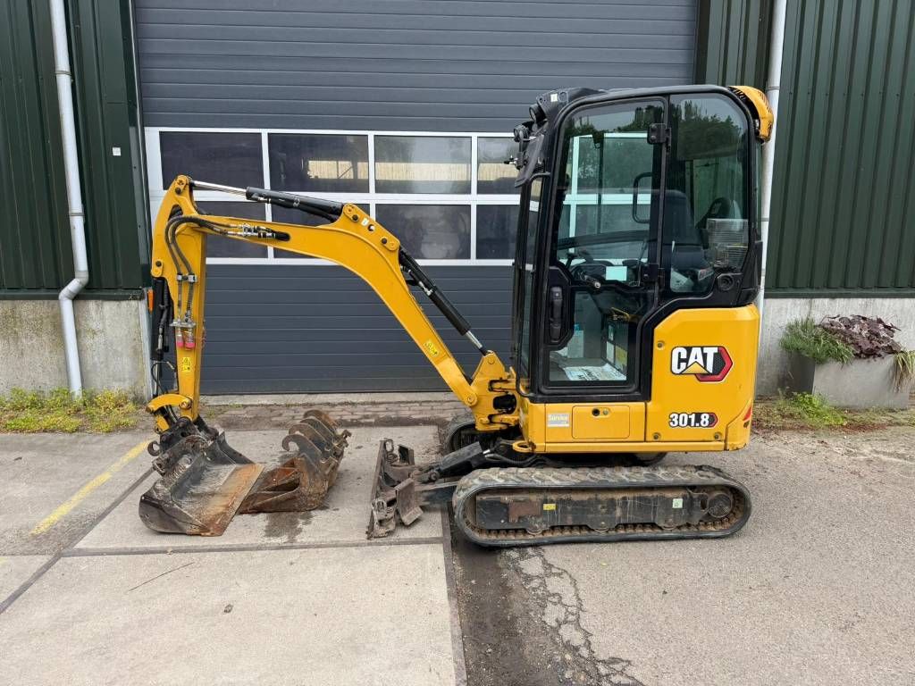 CAT 301.8
