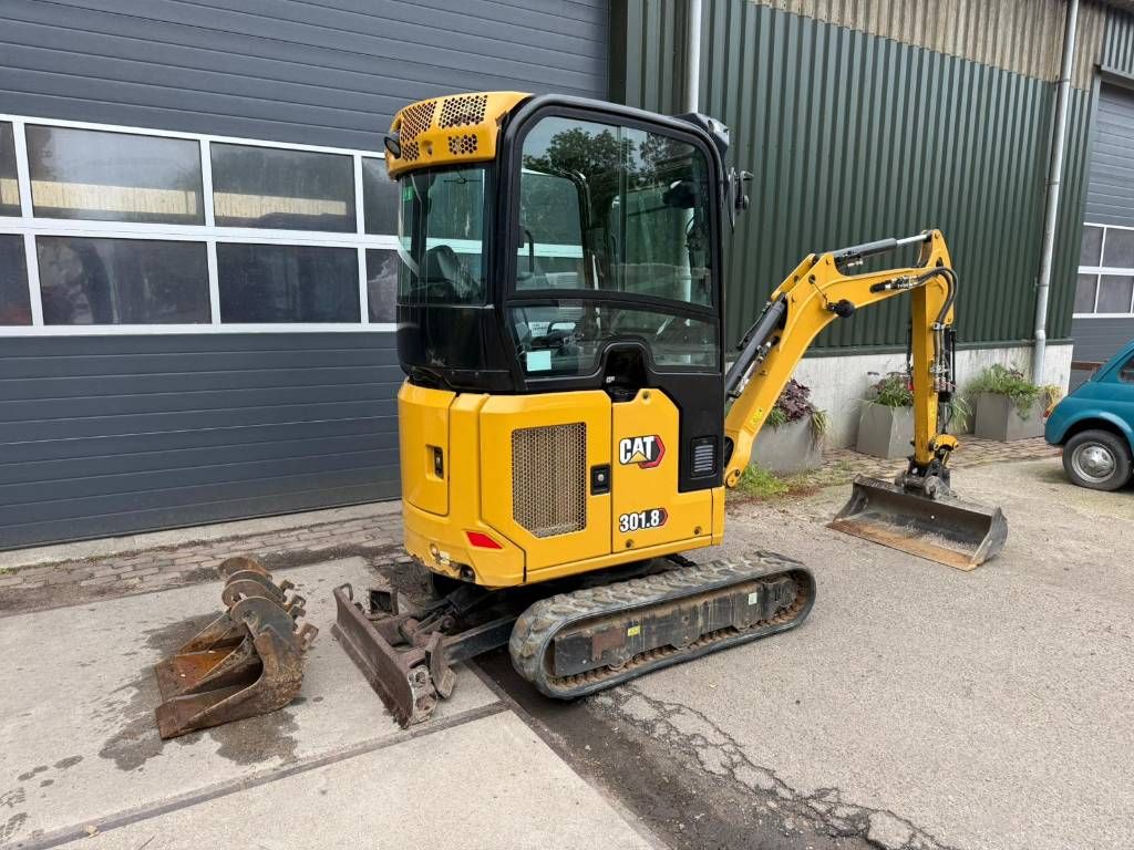 CAT 301.8