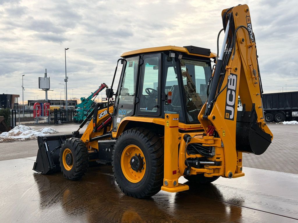 JCB 3DX 4x4 Telescopic boom, 6-1 bucket, AC Cabin Hammerlines