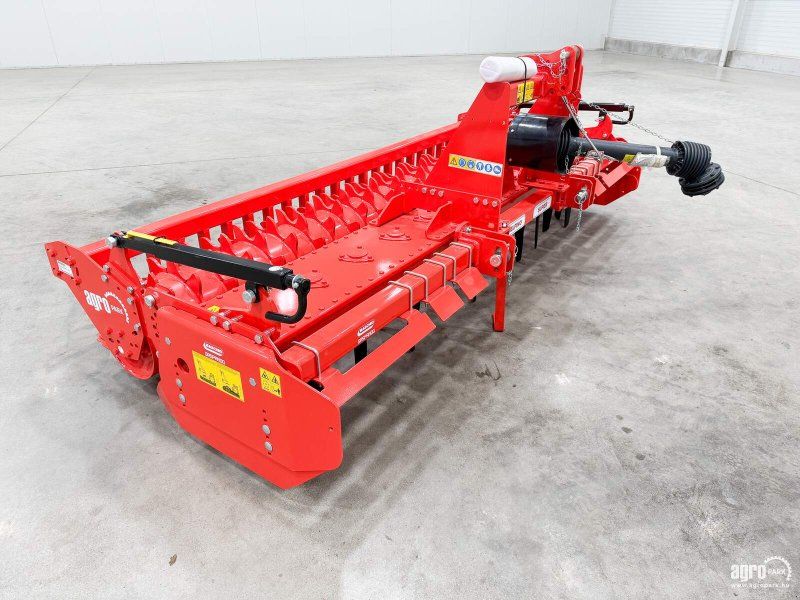 Maschio Delfino Super 3000 UN power with 3 m working width, 2