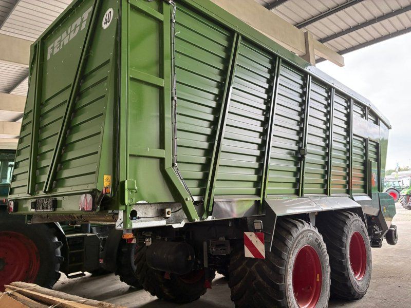 Fendt Tigo 75 VR mit ganz großer Bereifung 800/45 R30,5 und Topausstat
