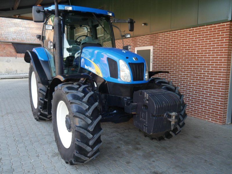 New Holland TSA 135