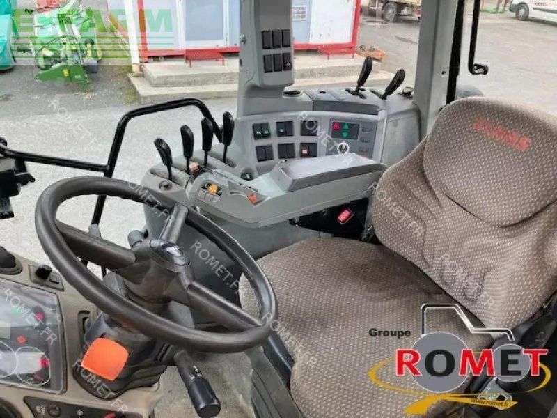 Claas axion 810
