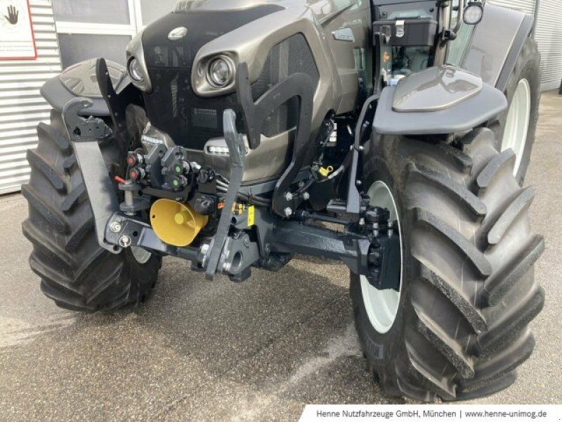 Lindner Lintrac 130