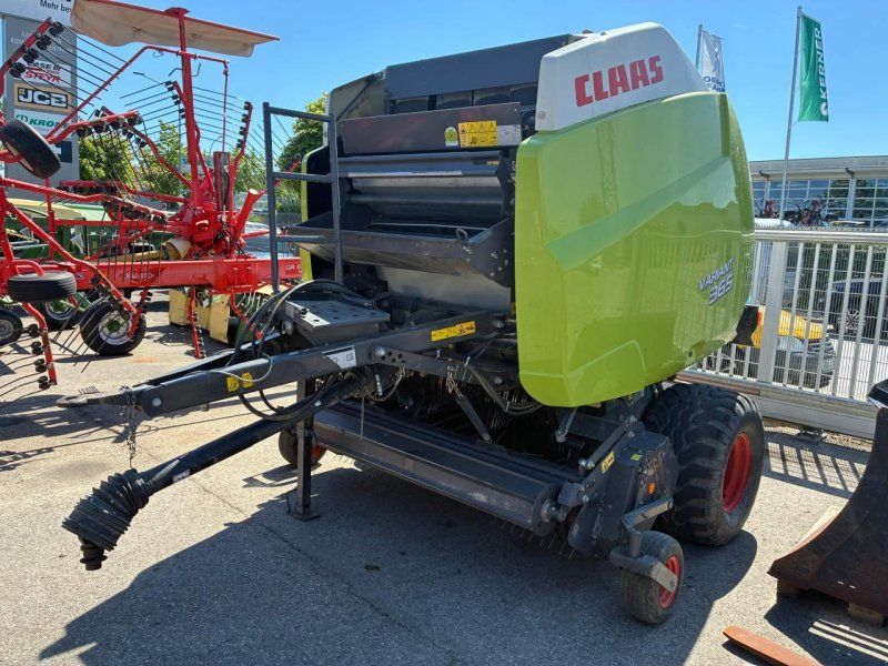 Claas Variant 365 RC