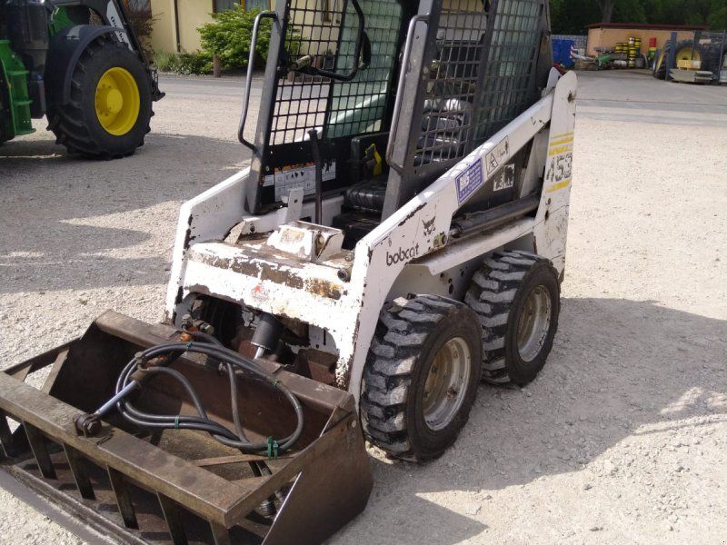Bobcat 453