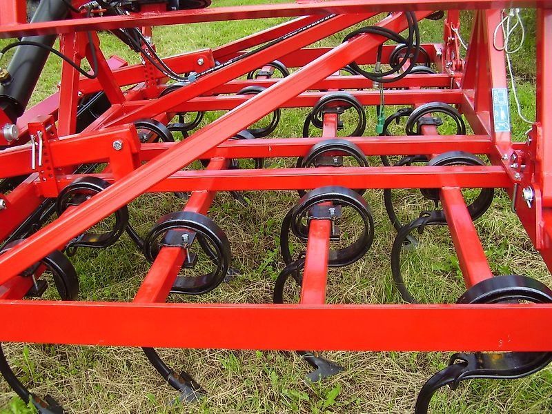 Expom Gryf Federzinkenegge Fein 4 m Rohrstabwalze