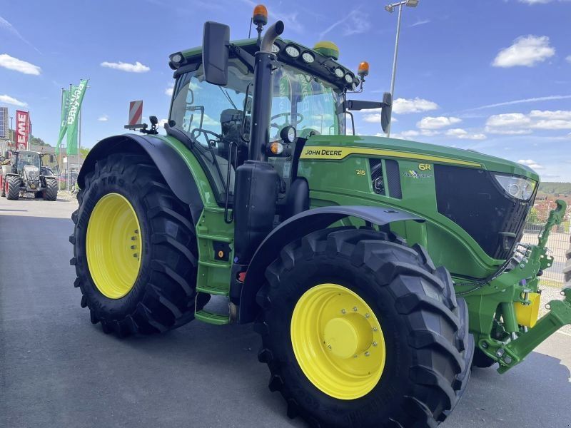 John Deere 6 R 215