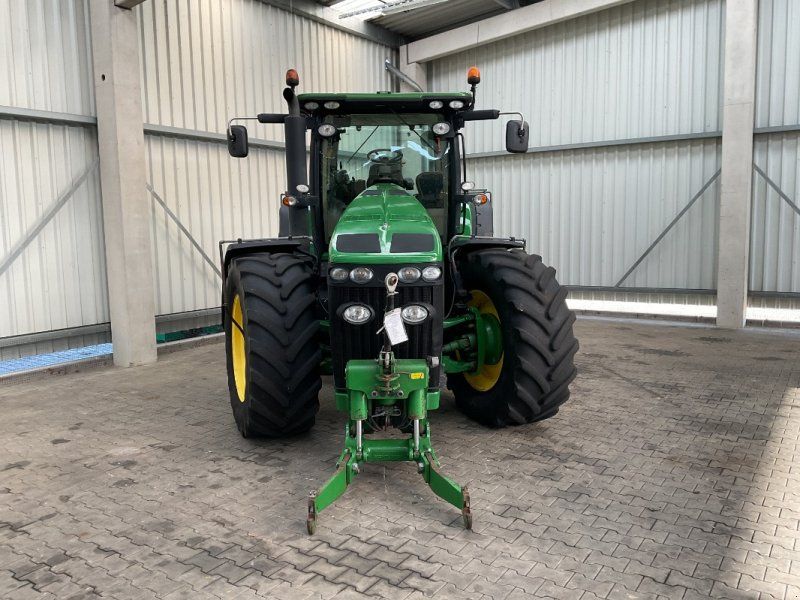 John Deere 8320R