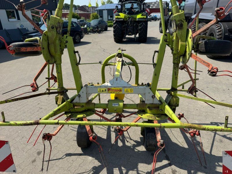 Claas Volto 640H