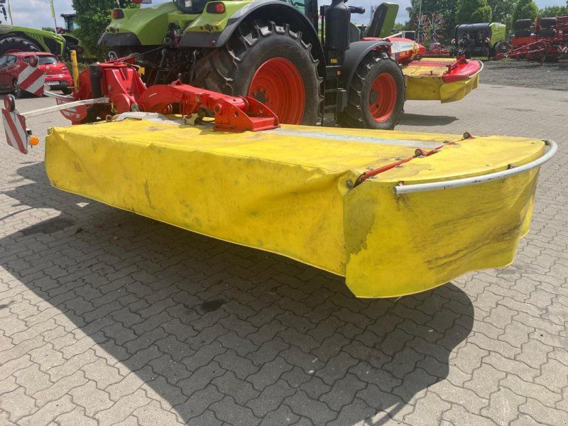 Pöttinger NOVACAT 302