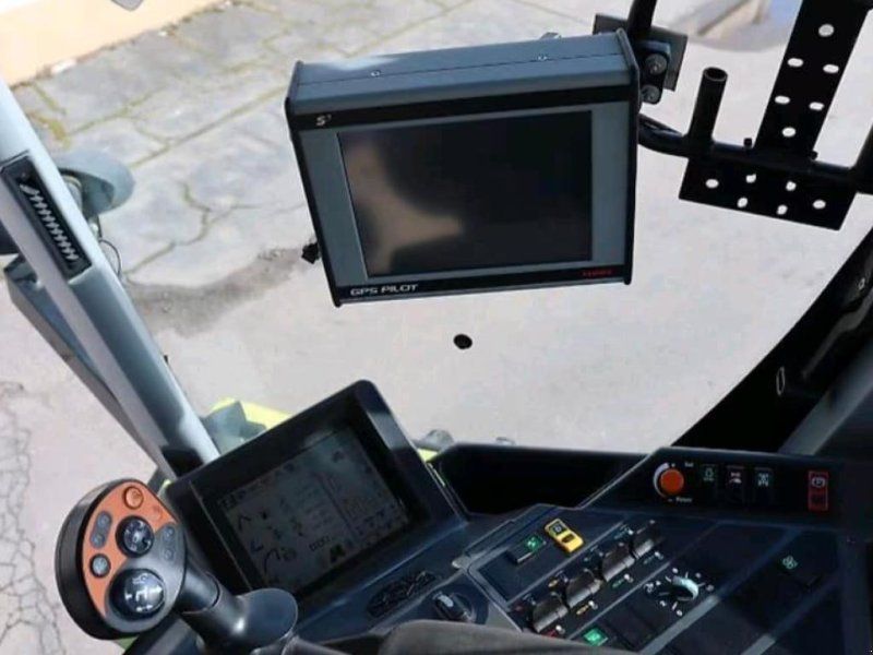Claas Xerion 3800 Trac VC