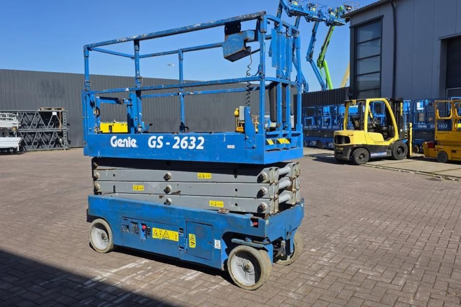 Genie GS2632 Electric, 10m Working Height, 227kg Capacit