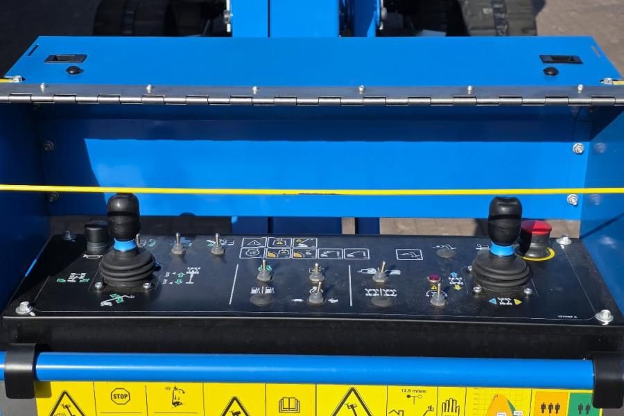 Genie S65XC TRAX Valid inspection, *Guarantee! Diesel, 4