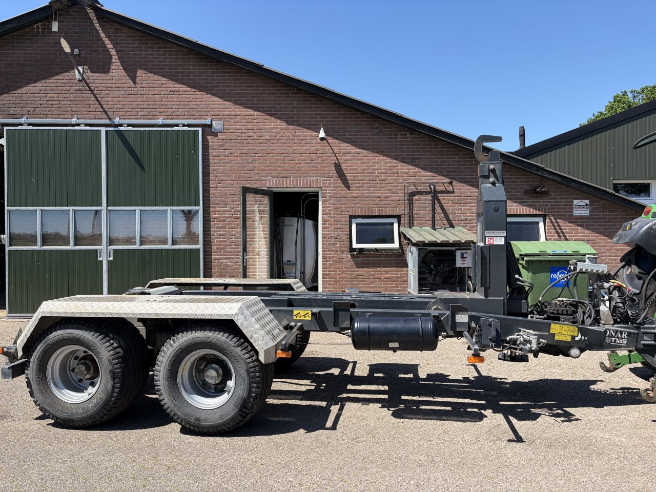 Pronar 185