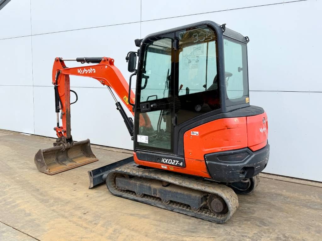 Kubota KX027-4 - Hammer Lines / Quick Coupler