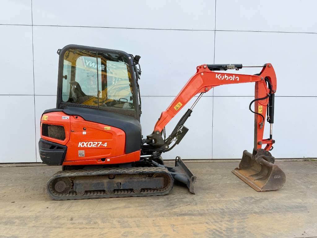 Kubota KX027-4 - Hammer Lines / Quick Coupler