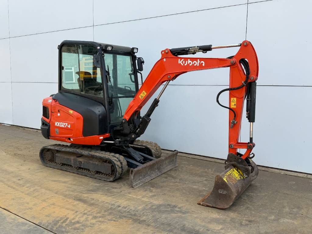 Kubota KX027-4 - Hammer Lines / Quick Coupler