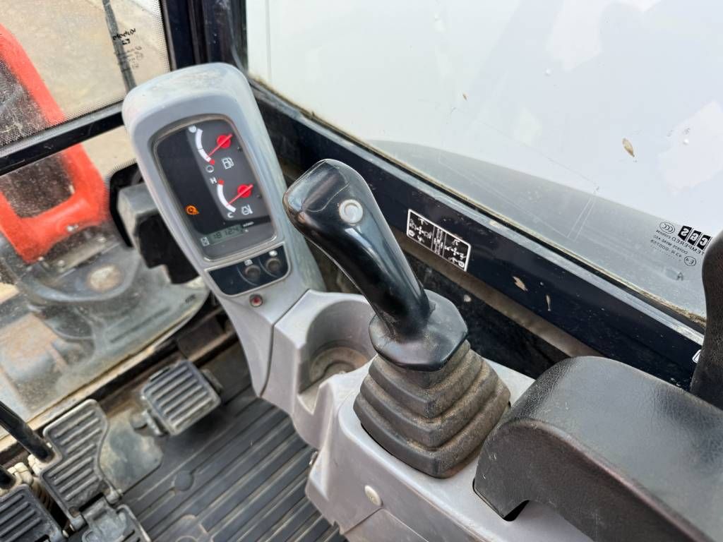 Kubota KX027-4 - Hammer Lines / Quick Coupler