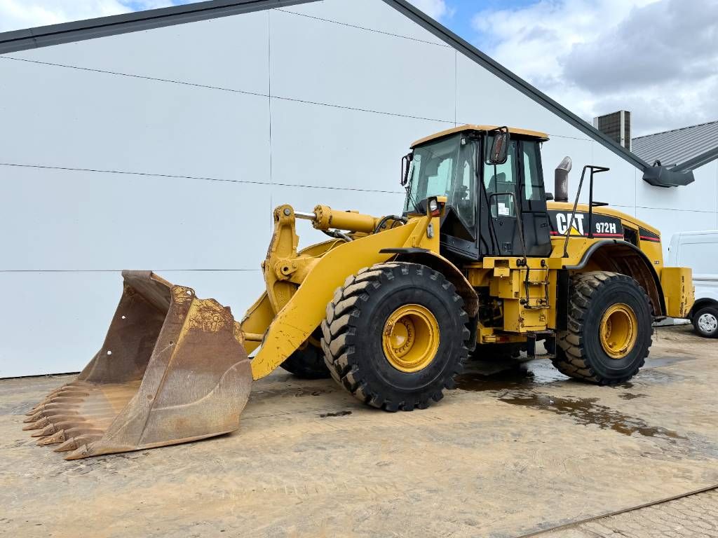 CAT 972H - Good Tyres / Quick Coupler